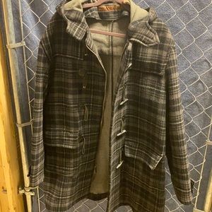 Perry Ellis wool blend coat